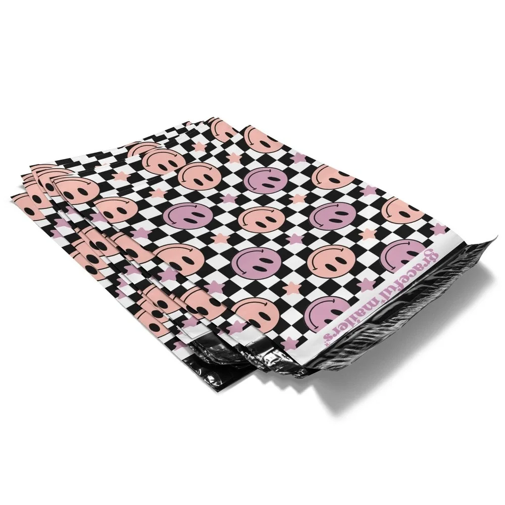 Checkered Smiley Face Poly Mailers 10x13 Inch 100 Pack Shipping Supplies‎ Pastel